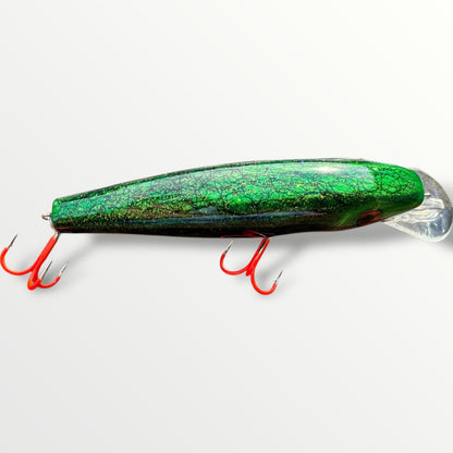 The ErnieCC 6” custom gespoten en UV treble #1 afgehaakt.