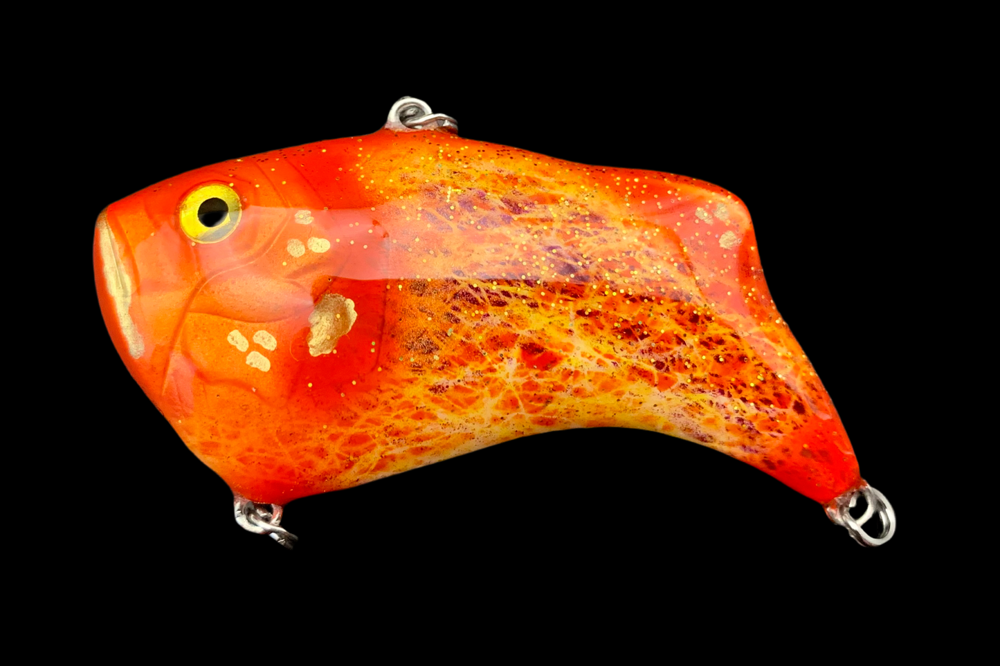 The Maimar Flame Lipless Crankbait