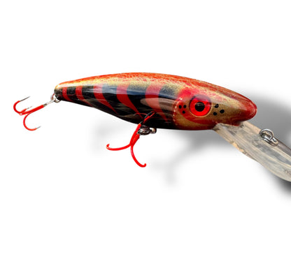 The ErnieCC 6” Red tiger custom gespoten en UV treble #1 afgehaakt
