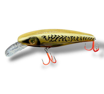 The ErnieCC 6” UV treble #1 afgehaakt